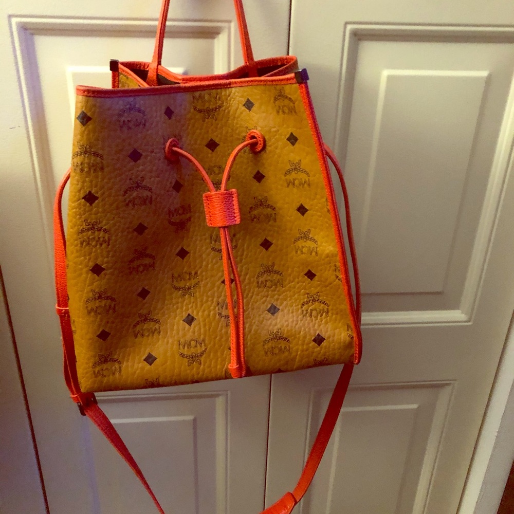 MCM Drawstring/Crossbody (Cognac/Red/Cora) Handbag